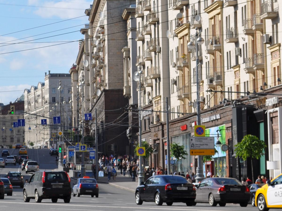 Москва улица городская 2. Ул Тверская 60. Улица за 300 и городах.