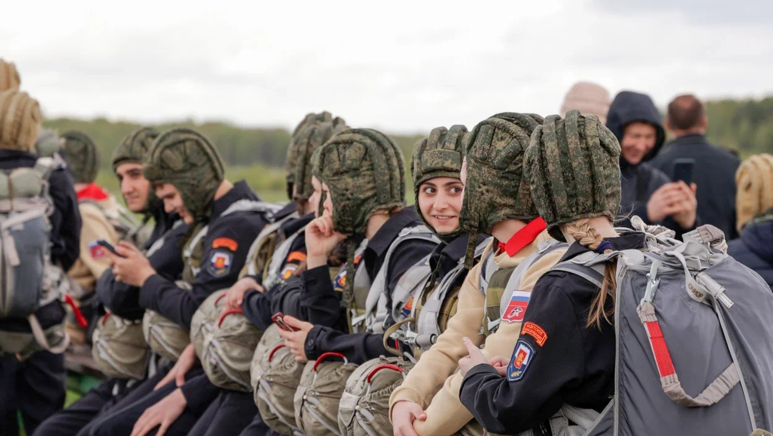 Волосово прыжки с парашютом